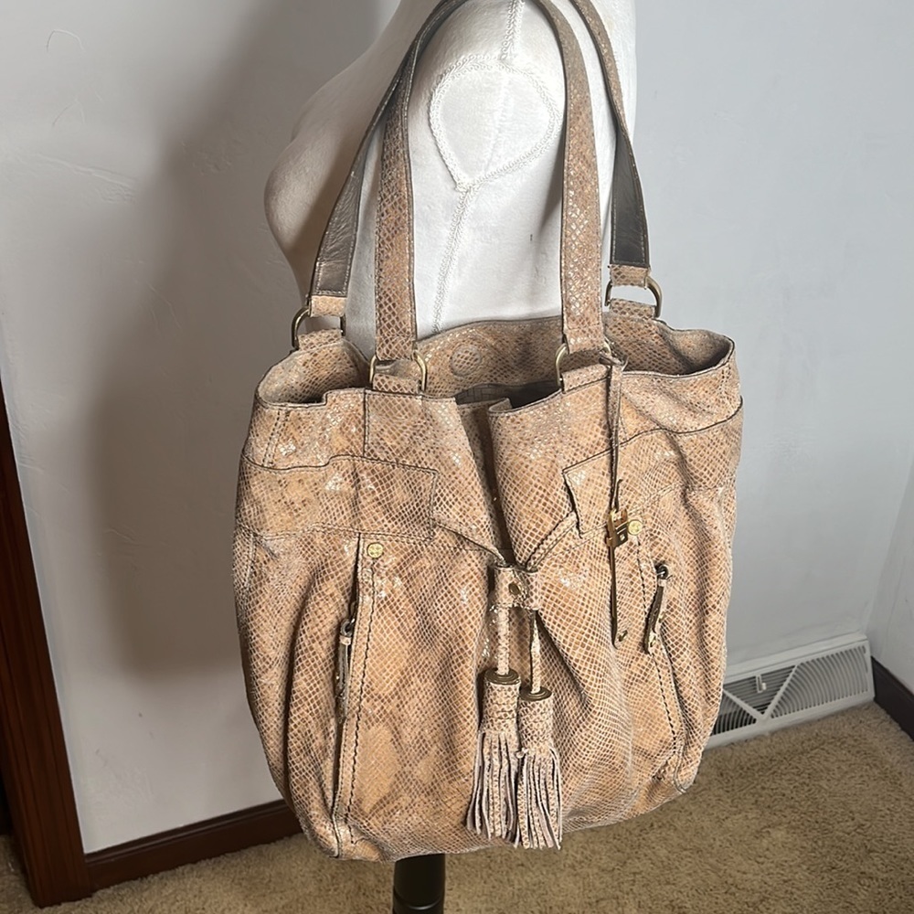 Cole Haan Leather Snakeskin Shoulder Tote Bag. MCB3603